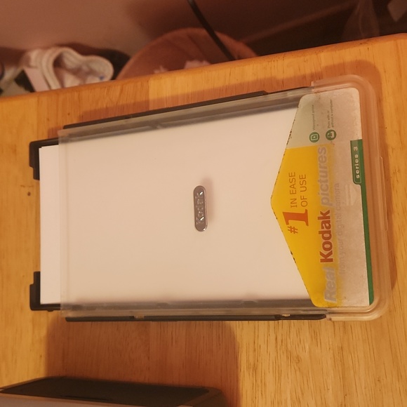 Kodak Easy Share digital camera with printer dock - Picture 3 of 12
